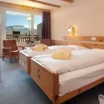 达沃斯日星spa酒店 4* 达沃斯