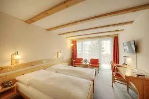 Sunstar & Hotel 4*